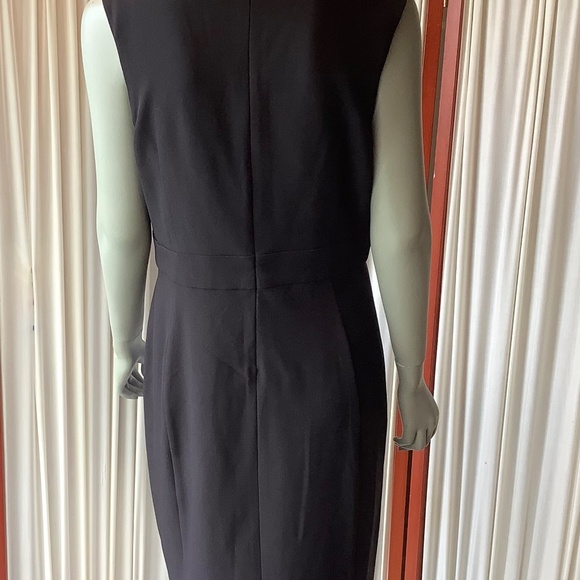 Sandra Darren Sleeveless Dress Blue Black Color Block Sheath Size 12 - Picture 5 of 8